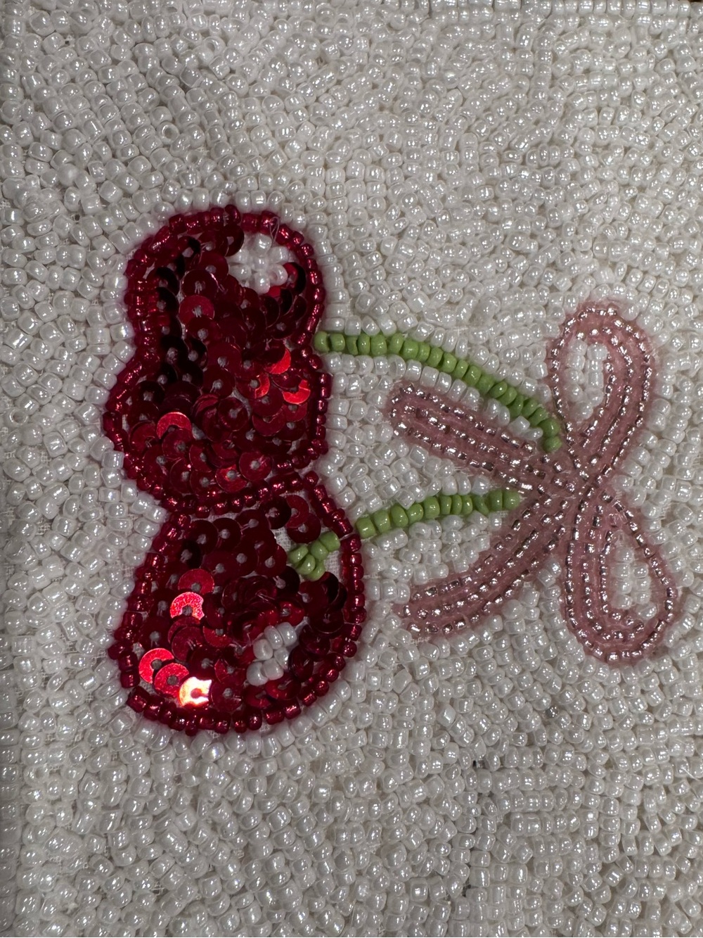 Cherry Seed Bead Coin Purse Beaded Zip Pouch Cherry Bow - Picture 6 of 7
